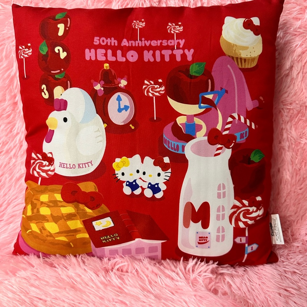 Sanrio Hello Kitty 50th Anniversary Winning Lottery Kuji Square Cushion Red